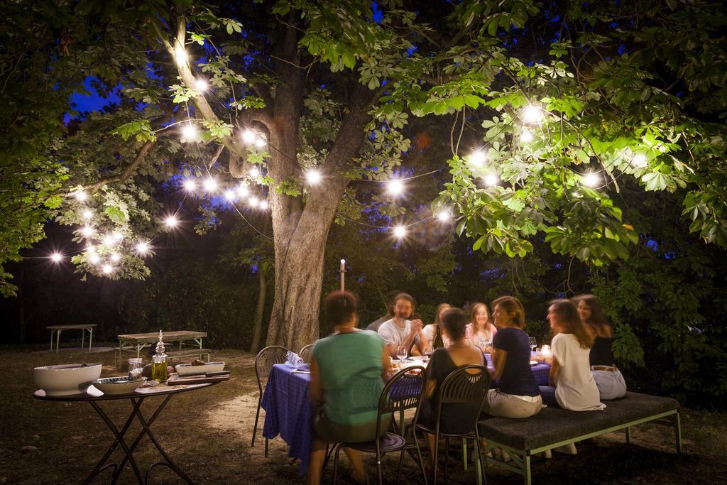 Bricco Pogliani Hotel CastellʼAlfero Esterno foto